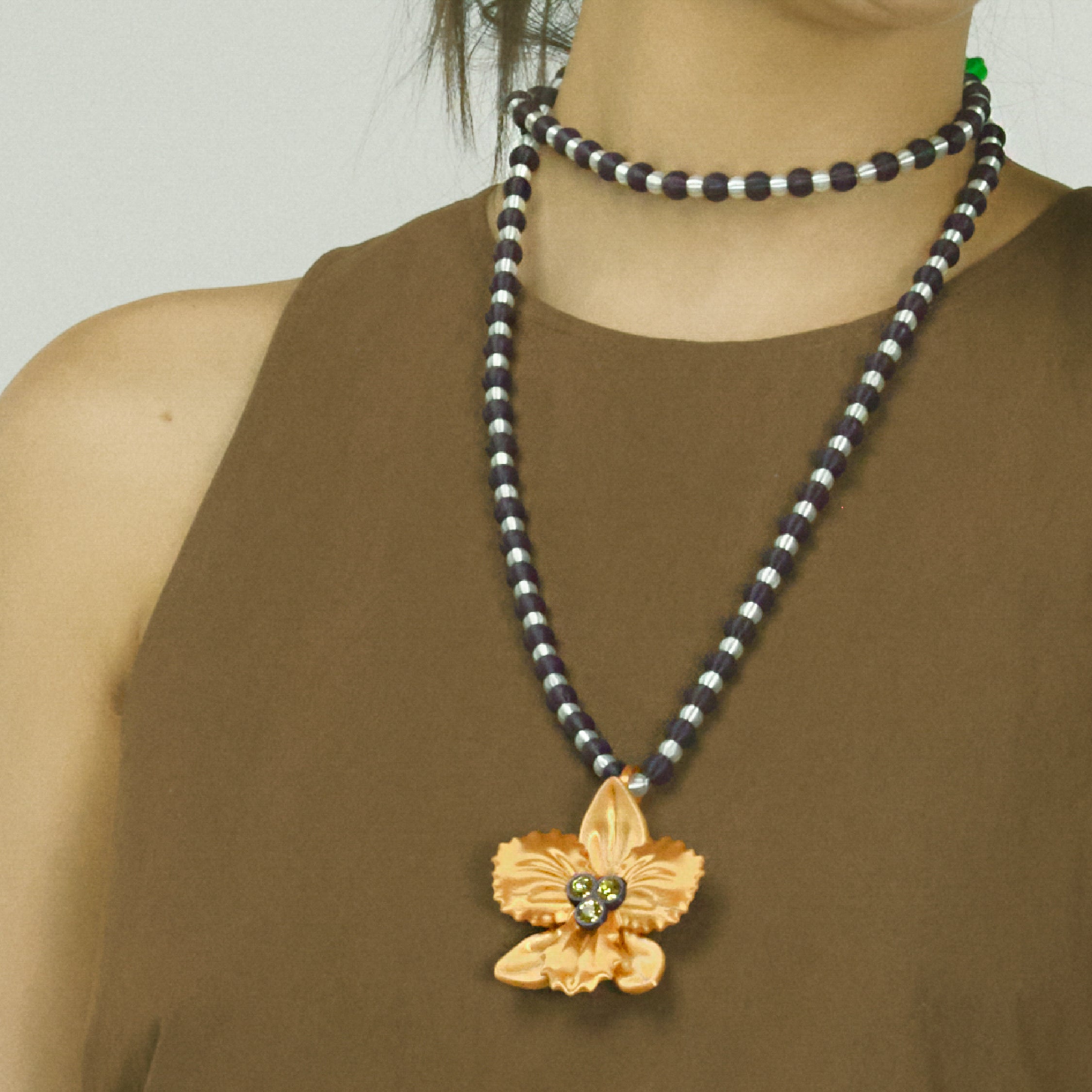 CLOSE-UP-24_10228cc3-6d1d-434f-a704-d92dfd4b3353.webp