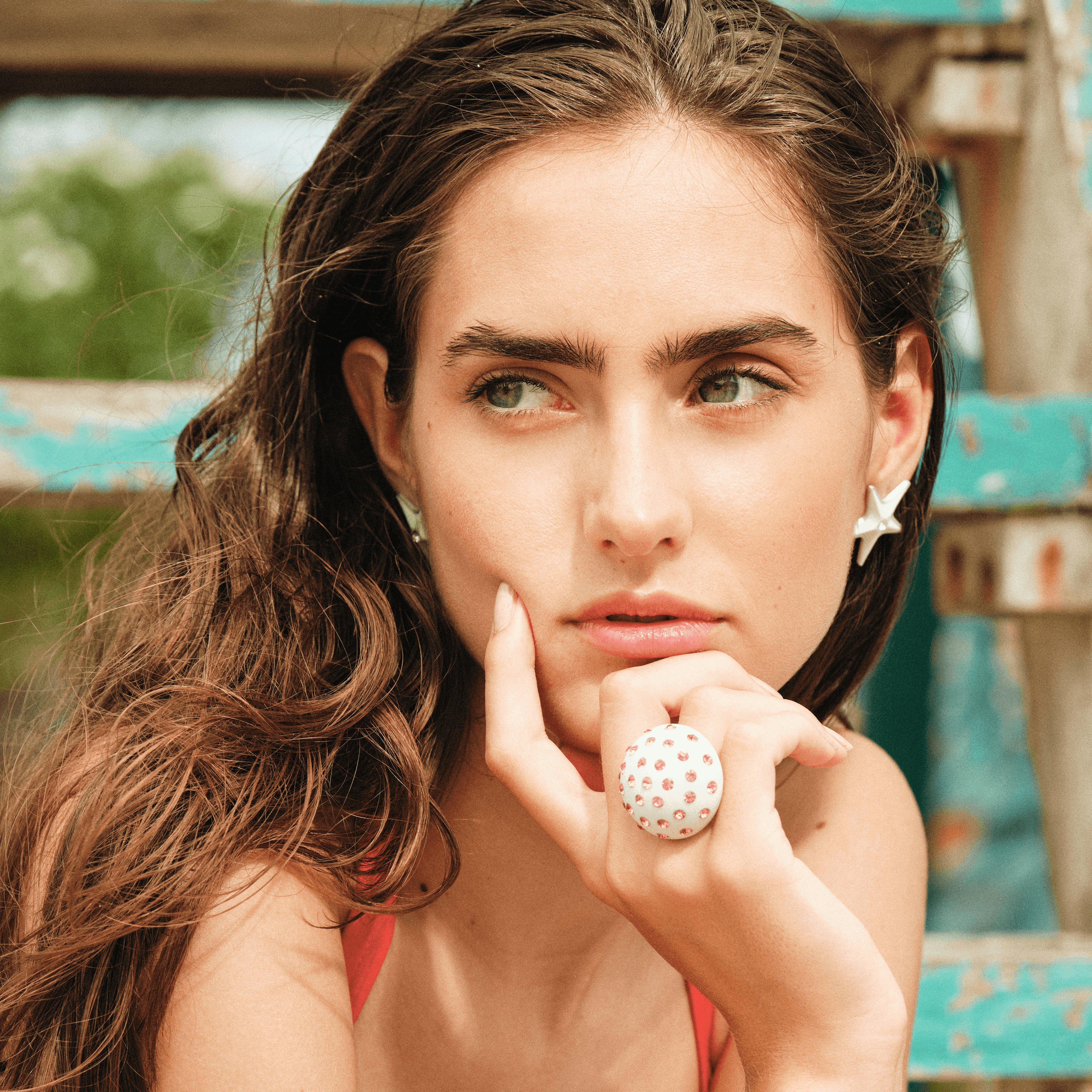 ANILLO DE PERLAS CON CRISTALES